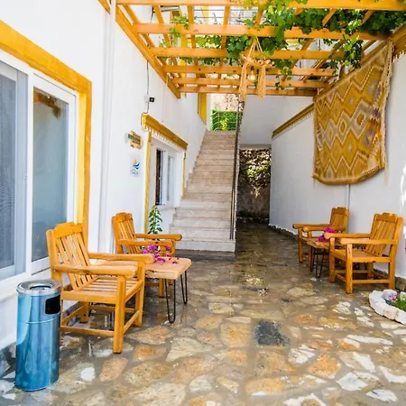 Sun Glare Szálloda Kaş