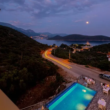 Sun Glare Hotel