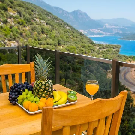 Sun Glare Szálloda *