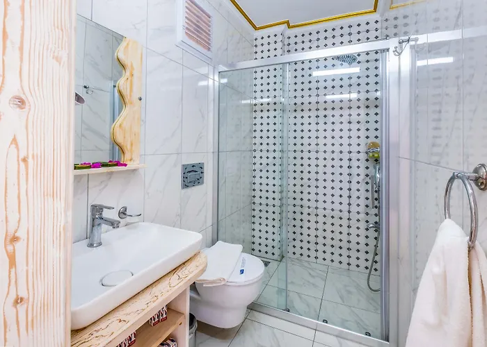 Sun Glare فندق كاس